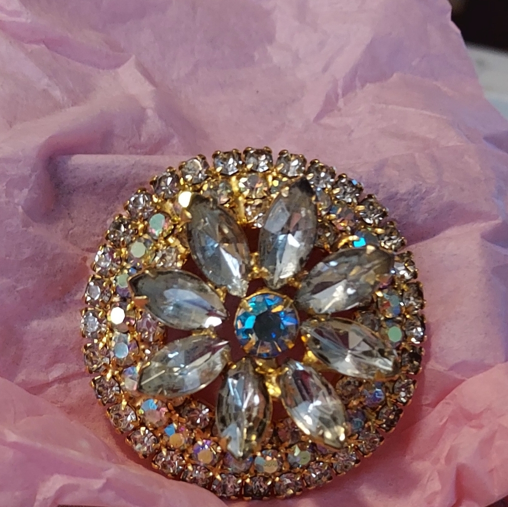 Vintage Juliana D&E Brooch